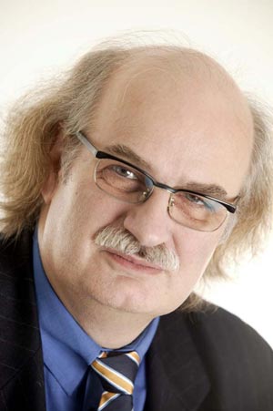 F&uuml;hrte den Rundfunksender zum Erfolg: Gesch&auml;ftsf&uuml;hrer und Programmdirektor Ulrich Bunsmann von Alster Radio 106!8 Rock &acute;n Pop